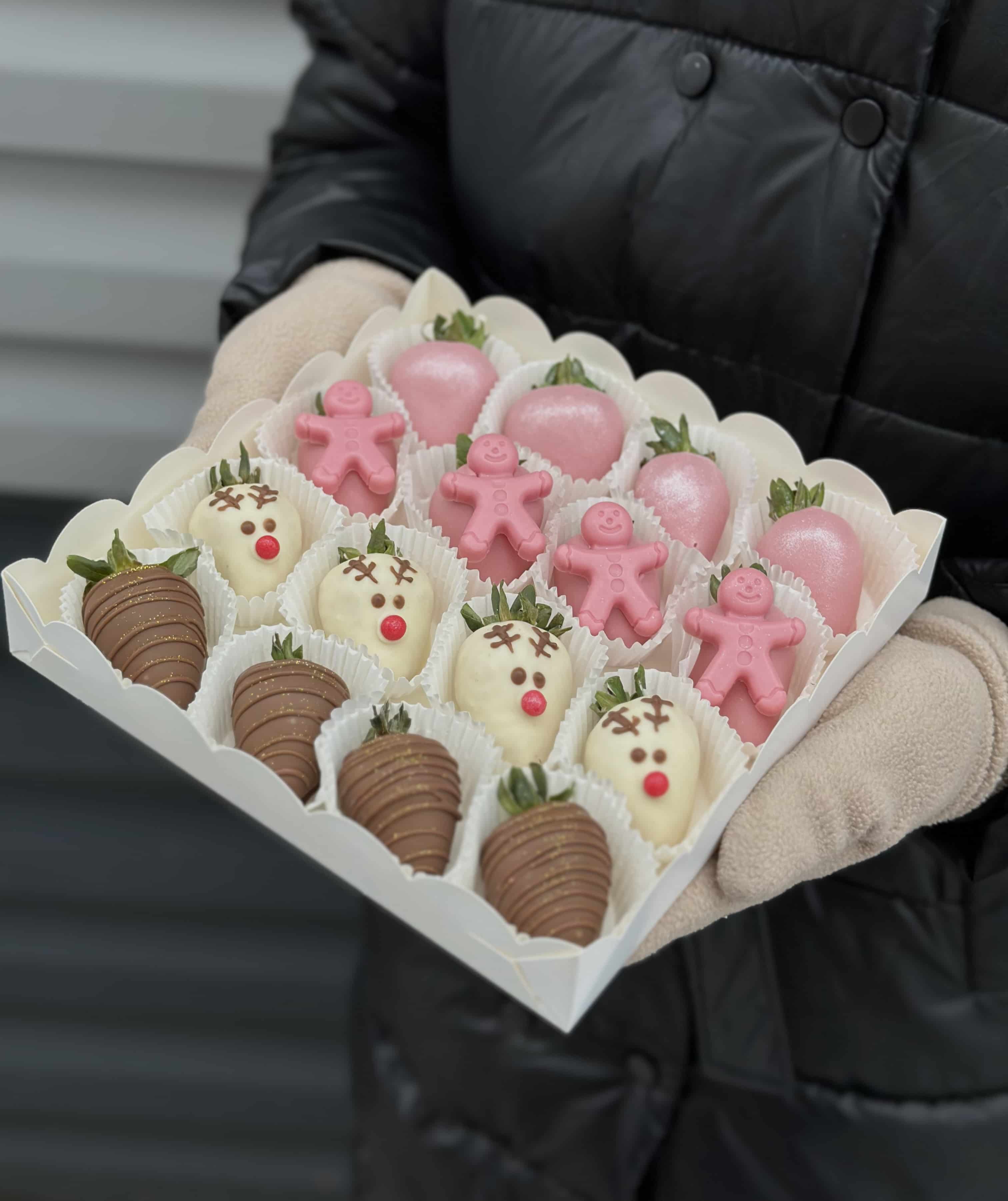 Фото Бокс 16 шт «Новогодние олени»